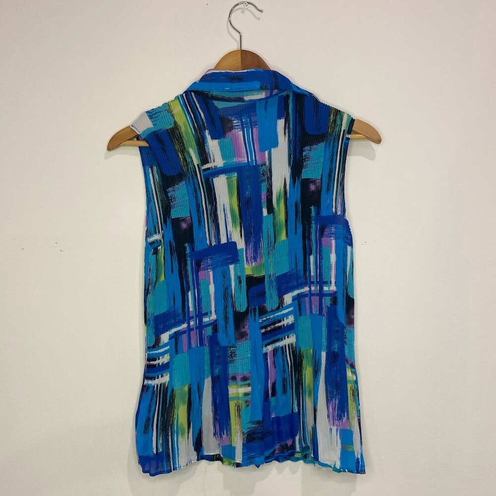 No Tag - Geometric/Funky Pattern, Lightweight, Collared, Ruffle, Blue - Size M - Picture 6 of 6